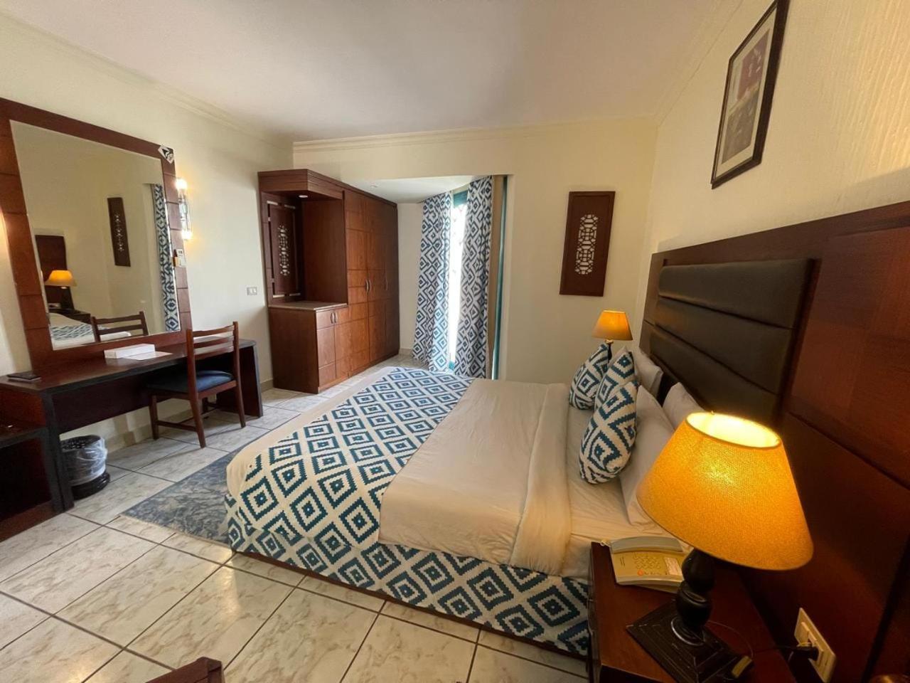 Sharm Holiday Resort Exterior foto