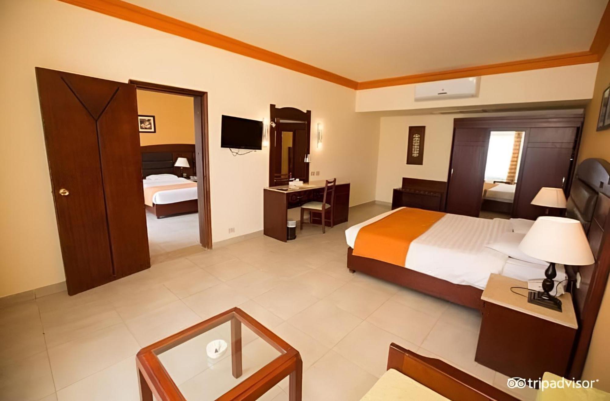 Sharm Holiday Resort Exterior foto