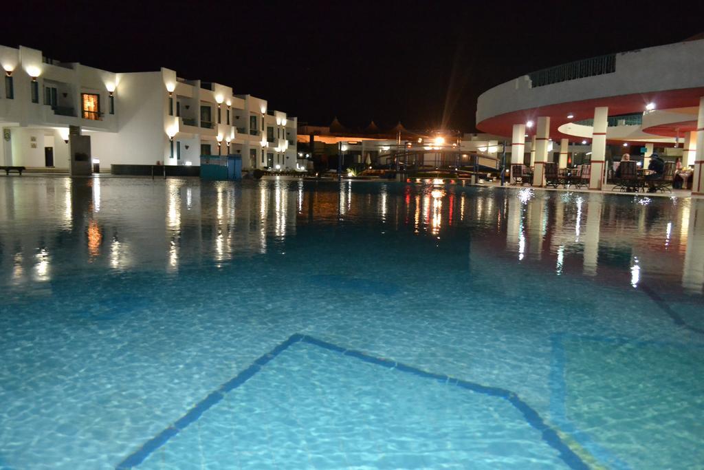Sharm Holiday Resort Exterior foto